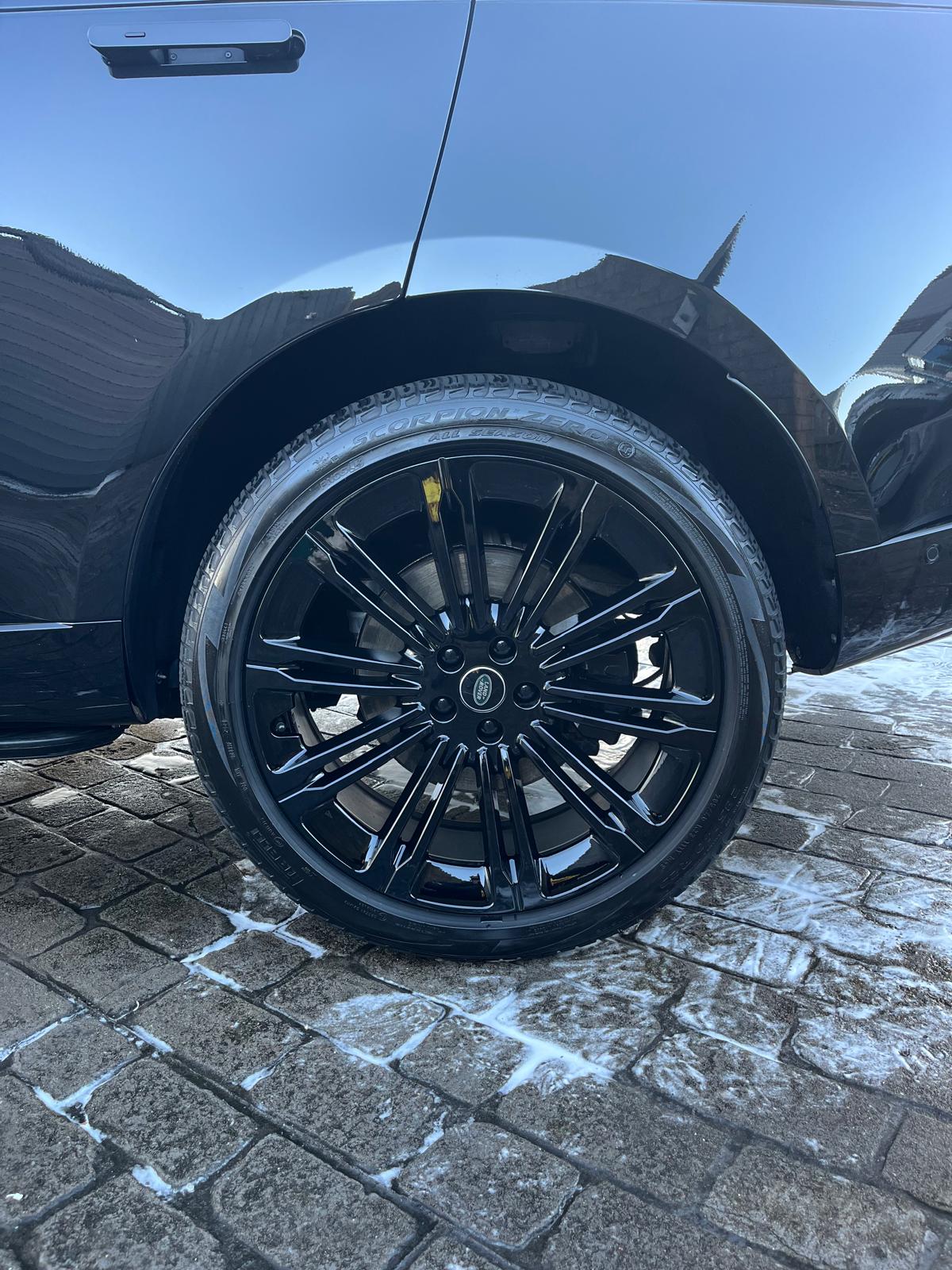 Wheel Detailing Land Rover Defender | The Auto Spa mobile detailing, South Wales